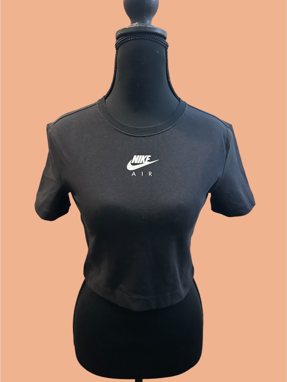 NWT Nike Air Women's Black Crop Tee